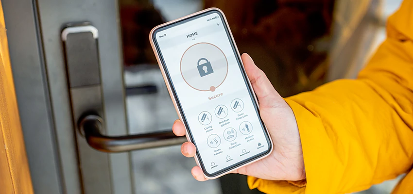 Kwikset Halo Wifi Locks Repair And Installation in Fruitridge Pocket, CA