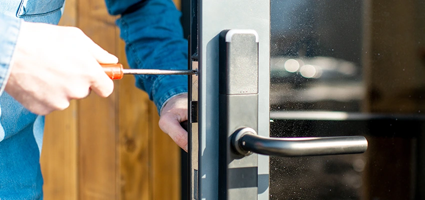 Aluminium Door Lock Replacement in Fruitridge Pocket, California