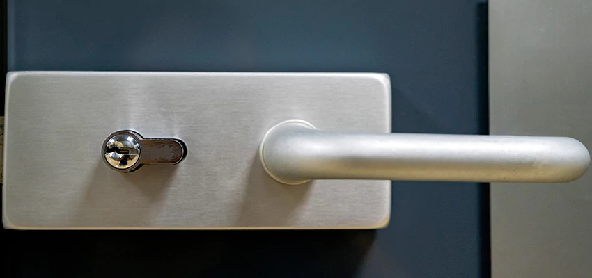 Change Patio Door Locks in Fruitridge Pocket, California