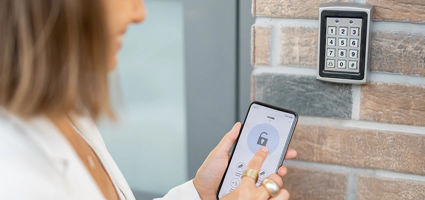 Bluetooth Cylinder Biometric Lock Maintenance in Fruitridge Pocket, CA